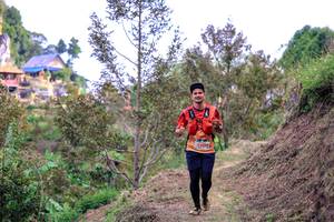 BIB: 5204
                            <button type="button" onclick="openModal(24848142)" class="btn btn-primary btn-sm float-right btn-popup" data-toggle="modal" data-target=".modal-high-quality">
                        <i class="fas fa-shopping-cart"></i> Add to Cart
                    </button>
                                            <button type="button" onclick="isThisMe(24848142, true)" class="btn btn-success btn-sm float-right btn-popup btn-isme hidden" data-toggle="tooltip" data-placement="bottom" title="นี่คือรูปของคุณใช่ไหม คลิกที่นี่เพื่อเอาเข้าอัลบั้ม">
                        <i class="fas fa-plus"></i> Add to album
                    </button>
                    <button type="button" onclick="isThisMe(24848142, false)" class="btn btn-warning btn-sm float-right btn-popup btn-isnotme hidden">
                        <i class="fas fa-ban"></i> Remove from album
                    </button>